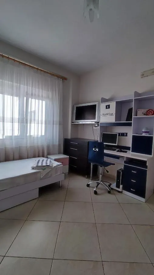 Lolu Apartment Plus Privat Parking Vlorë Albania